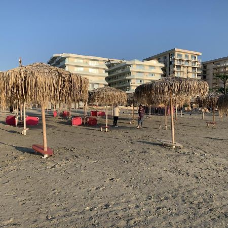 Hezo Sunshine Studio And Apartment Năvodari Εξωτερικό φωτογραφία
