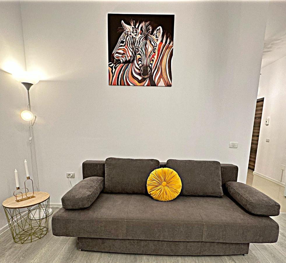 Hezo Sunshine Studio And Apartment Năvodari Εξωτερικό φωτογραφία